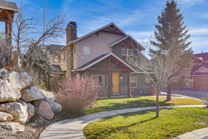 Eden Utah Ski Retreat Near Slopes, Golf and Pool!