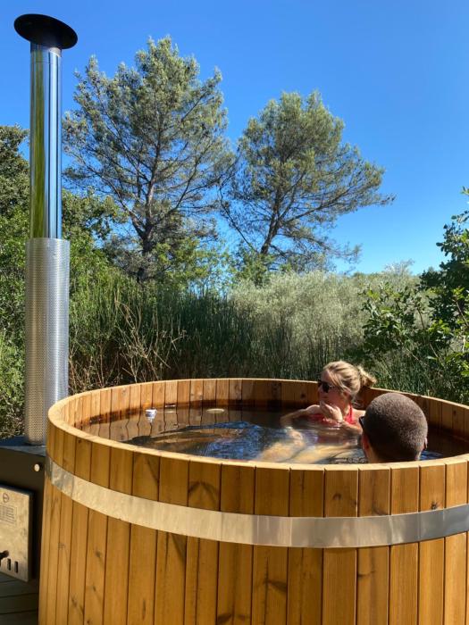 Cabanon Tihou bain nordique privatif petit déjeuner gourmand piscine