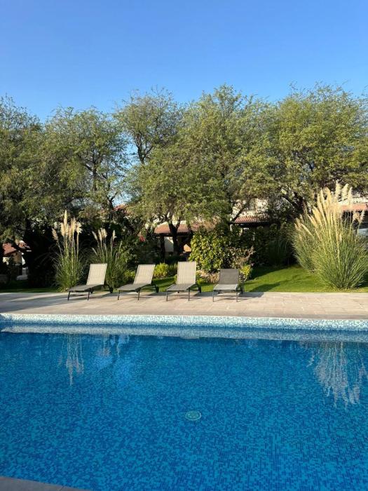 Colibrí Oasis with Pool & Gym at Nueva Escondida