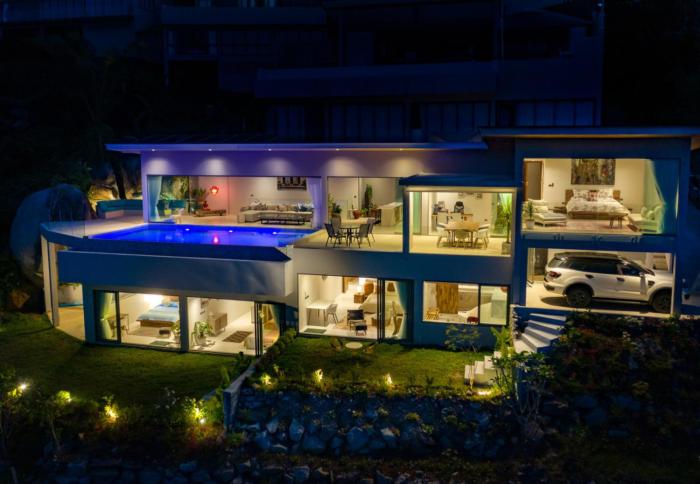 Iconic 5BR Panoramic Seaview Authentic Boho Villa