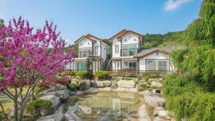 Samcheok Herb Pension