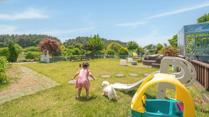 Yeosu Noeul Walk Pet Pension