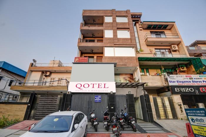 Qotel Comfort Ashok Vihar - Near Delhi University