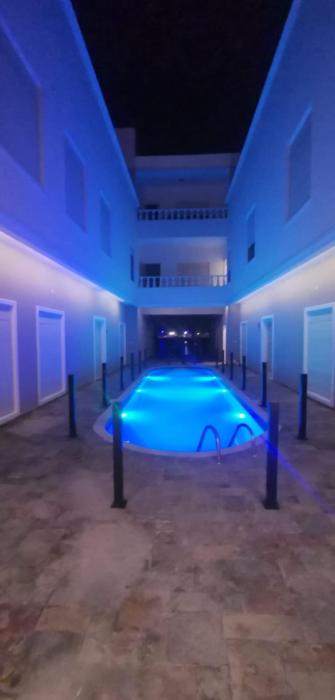 مجمع بيتش هاوس - درة العروس - للعائلات فقط