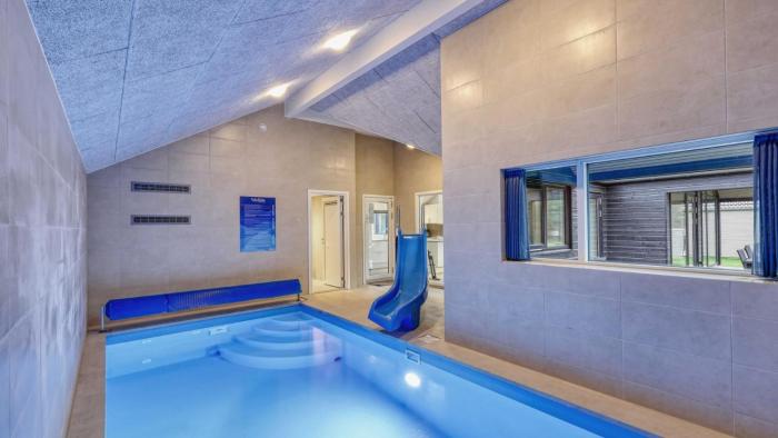 Villavilla 760 - Trams Am See, Deutschland