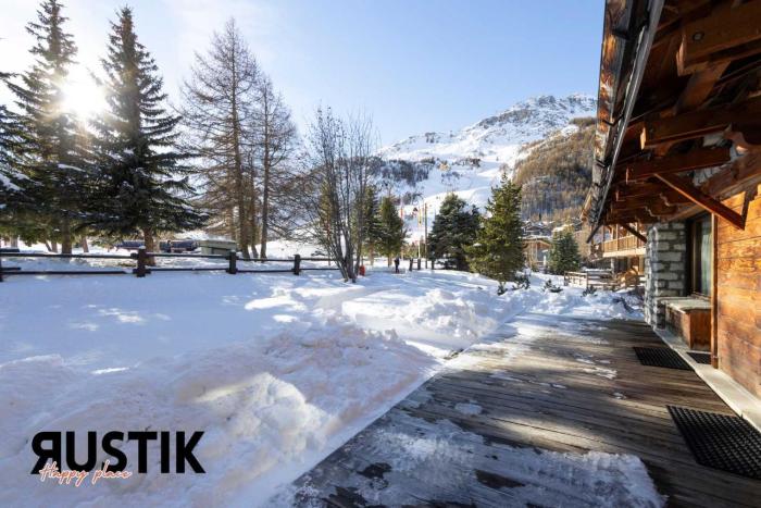 Myosotis rustique suite of the Daphnes chalet