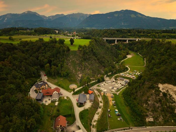 Barbana Lipizzans Camper Park - Pitches for Campers and Tents