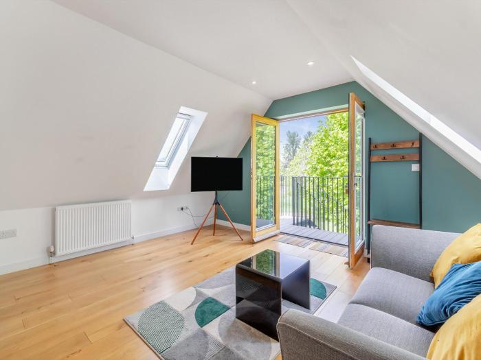 Willow Loft - Uk49479