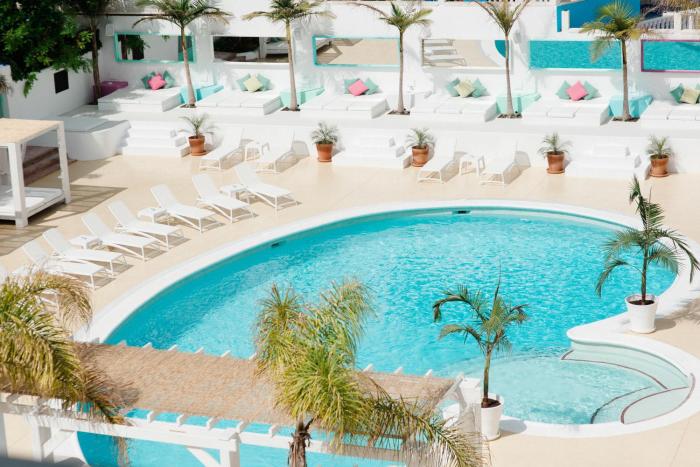 ENDLSS BEACH & DISCO HOTEL IBIZA Adults Only