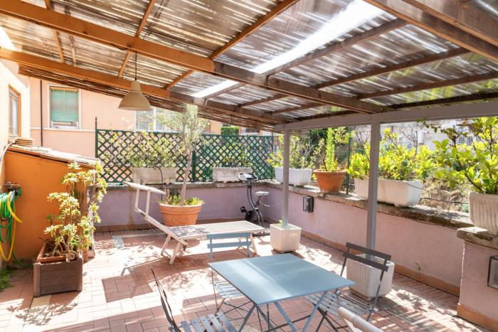 Your trastevere terrace