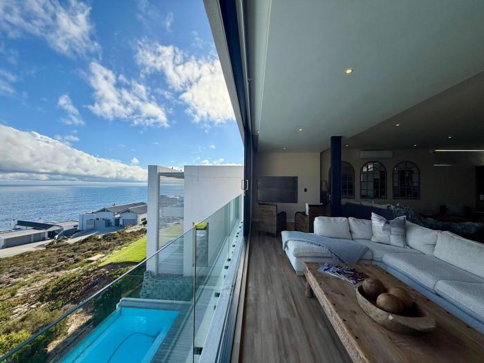 Whispering Waves - Pinnacle Point Estate