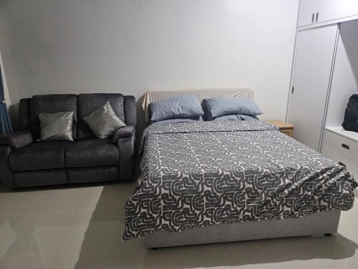 MARY & NICK"S STYLE RESIDENCE Iloilo City