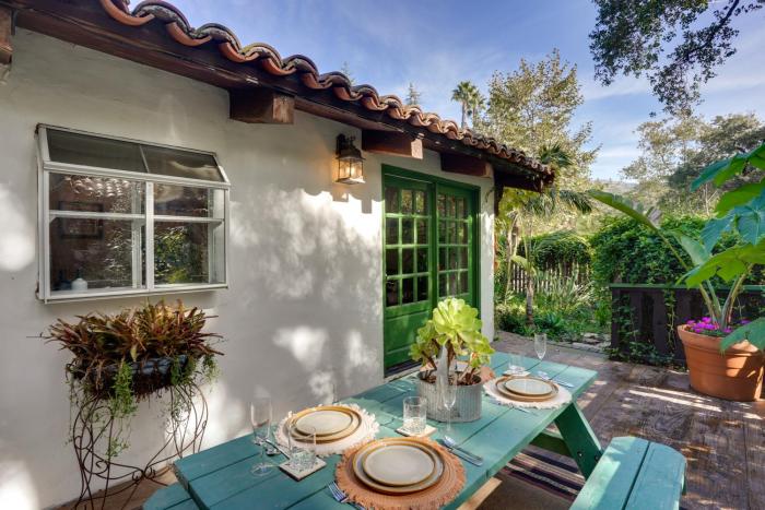 Romantic Retreat at Rancho Las Lomas Pet Friendly
