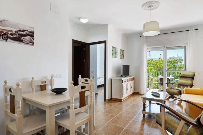 Apartamento centrico en conil 6 pax view