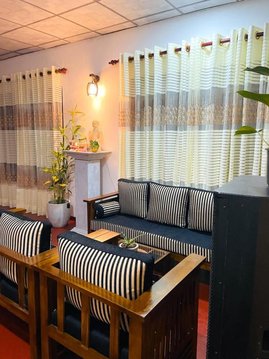 Margosa Villa In Mirissa