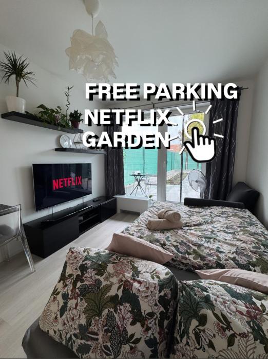 Apartment with garden-D&A