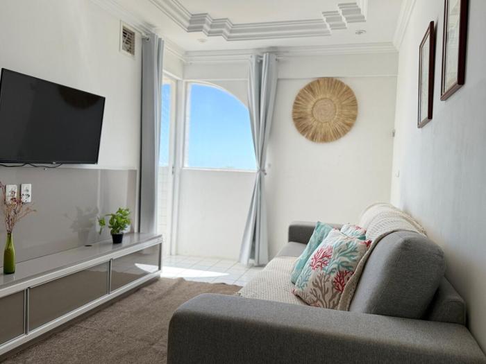 Pertinho do MAR com PISCINA