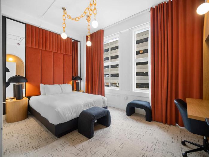 Symons Block Suite 3