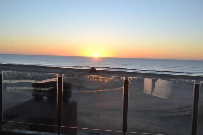 30 y Playa frente al mar UF26