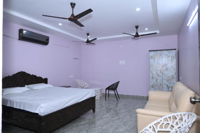 SV FUNCTION HALL AC AND NON AC ROOMs