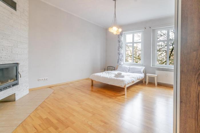 Raciborska Urban Apartment by BookingHost