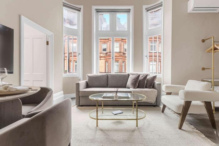 Chelsea Gem - Modern Flat by the River