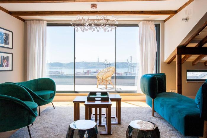 Luxurious Penthouse in the Heart of Lisbon