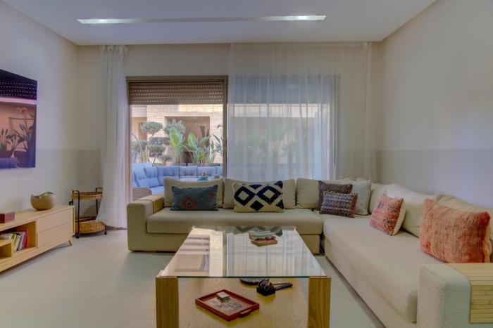 Charming Seaside Apartment with Pool & Direct Beach Access