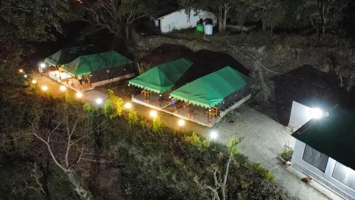the jungle book - luxury camps by lake & woods