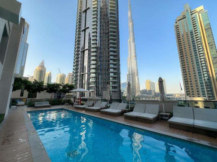 Noir x DXB a High Floor 1BDR in Downtown Dubai