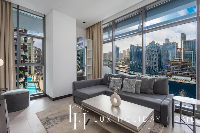 LUX The 15 Northside Burj Khalifa View Suite
