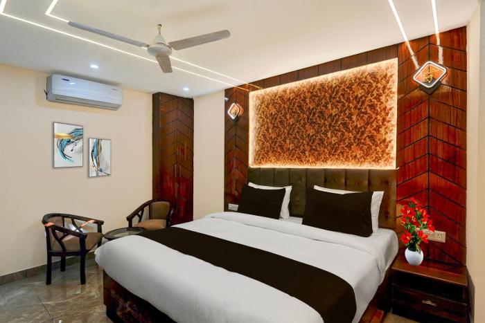 Townhouse Dharampur Railway Station