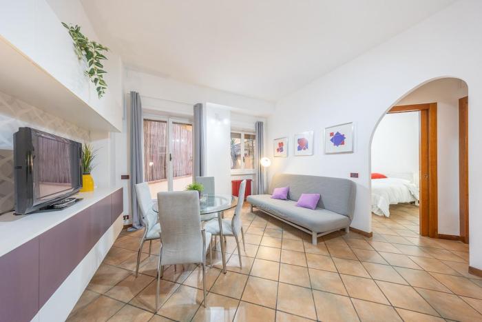 Vatican Home with Private Patio near San Pietro