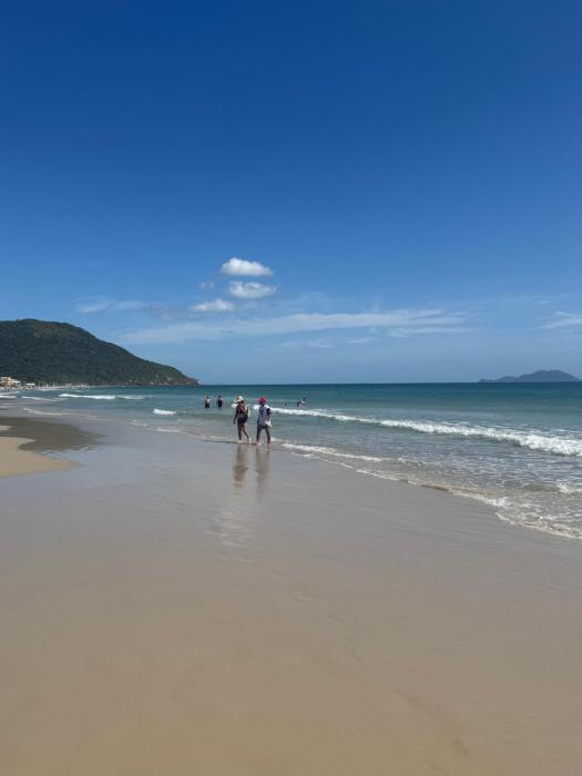 Studio novíssimo a 200m da praia nos Ingleses