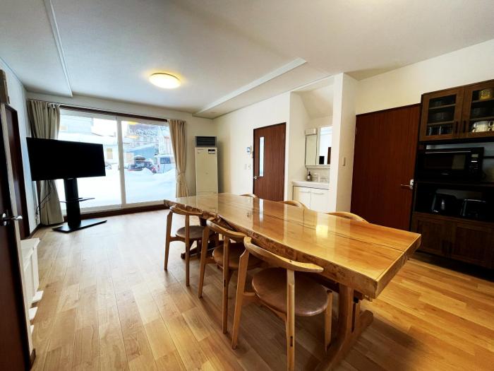 White Peak Lodge Furano -10 mins walk to ski field-