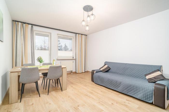 Kraków Huculska Apt - Balcony, Workspace - by Rentujemy