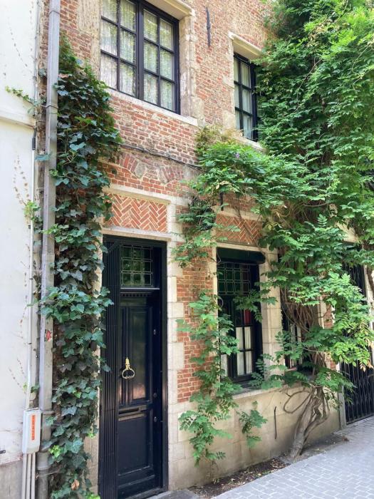 Historic home in old city center of Antwerp