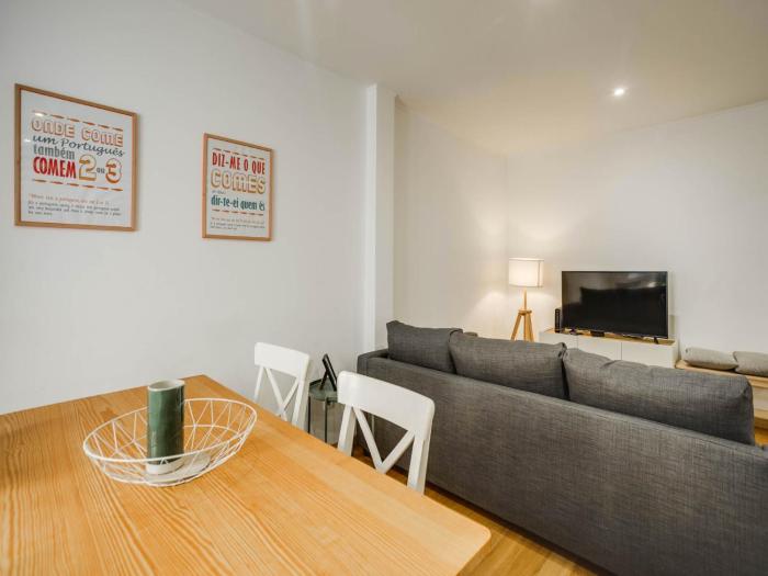 Akicity Santos Solar