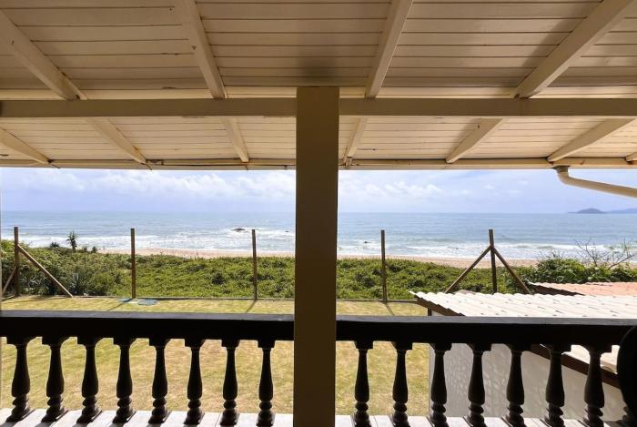 Casa de Vó Frente Mar 3 quartos