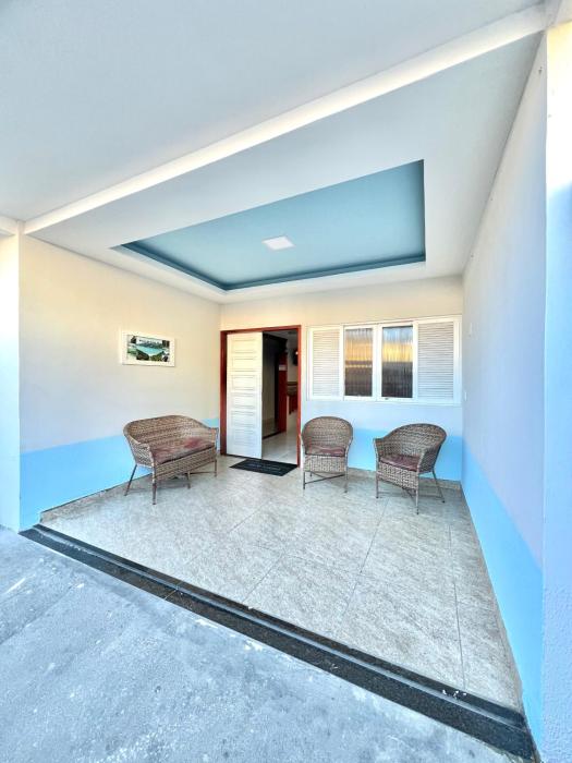 Casa com 5 Suítes, privativa e bem localizada, até 12 pessoas