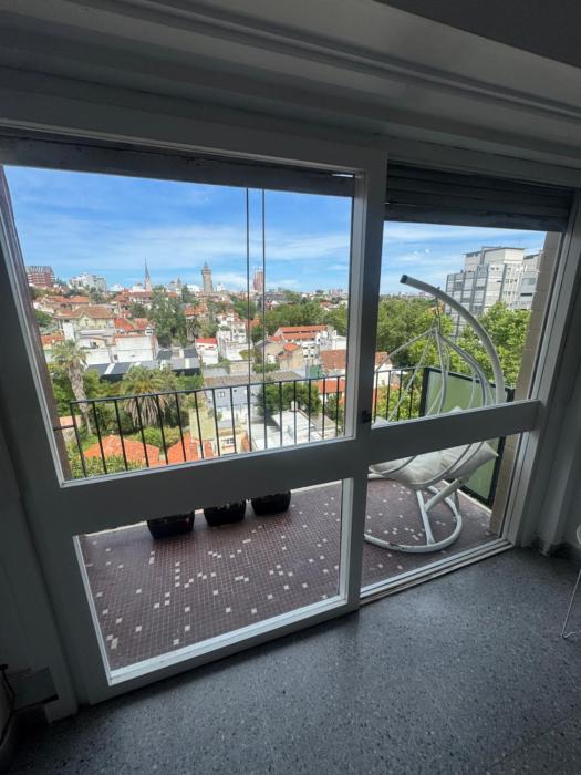 Departamento luminoso en zona guemes a pasos del mar