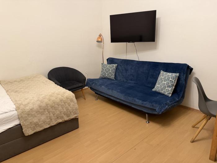 10 Min to City Center by U3 I Design Apt