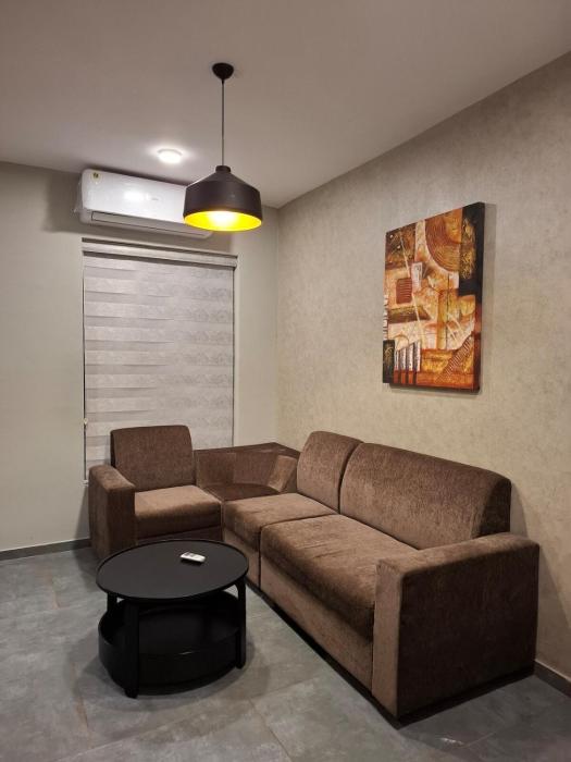 Luxury Stay Fully Furnished 2BHK Vyttila
