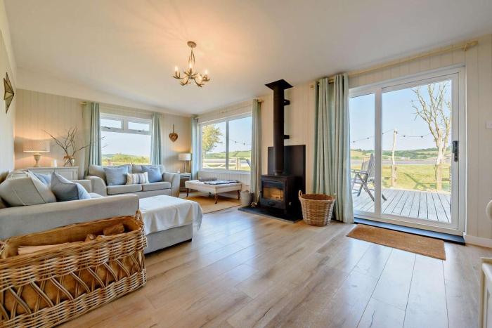 4 Bed in Llansteffan oc-e27710