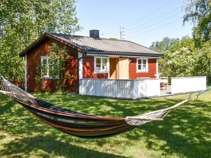 6 person holiday home in LÖTTORP