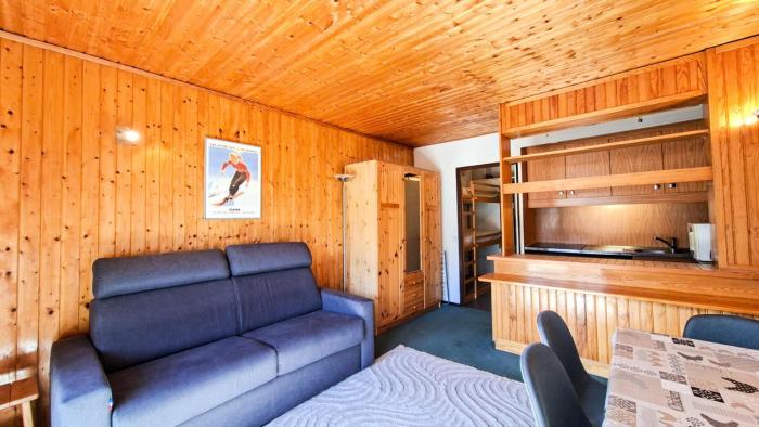 Résidence Andromede - Studio confortable · Entre pistes et commerces · Balcon MAE-7395