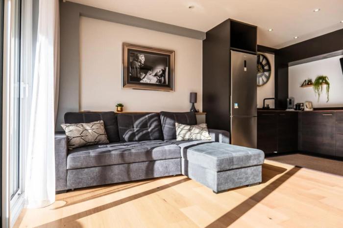 Résidence 3p Lumineux Avec Terrasse à 15min à Pied Du Palais - 3P lumineux avec terrasse à 15min à pied du Palais MAE-2493