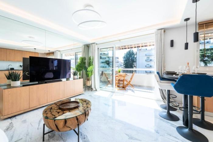 Résidence Grand 2p Rénové Terrasse Cœur De Cannes - Grand 2P rénové Terrasse Cœur de Cannes MAE-3143