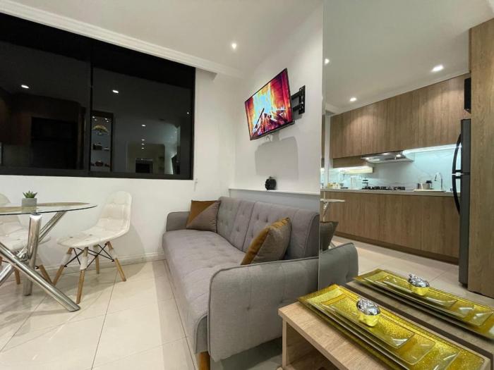 Suite moderna junto al Hotel Oro Verde con garaje