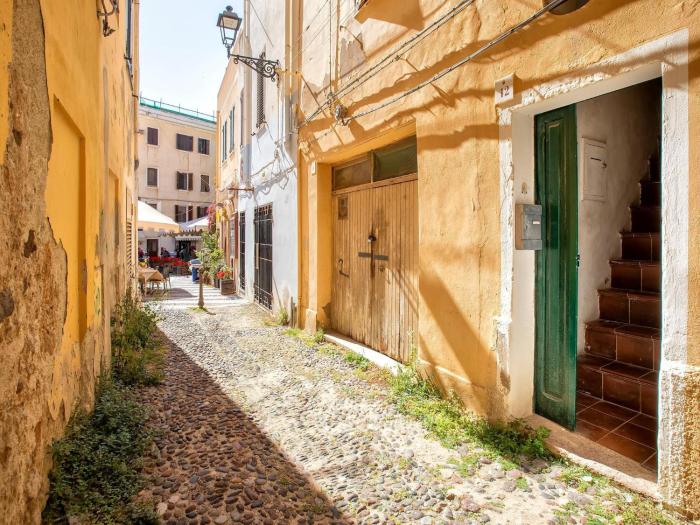 Studio apartment in the historic center